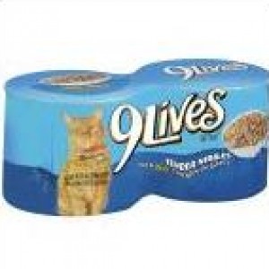 9Lives Cat Food - W/ Real Chicken in Gravy