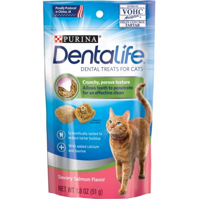 Purina DentaLife Cat Treats Savory Salmon Flavor Dental Treats 1.8 oz. Pouch